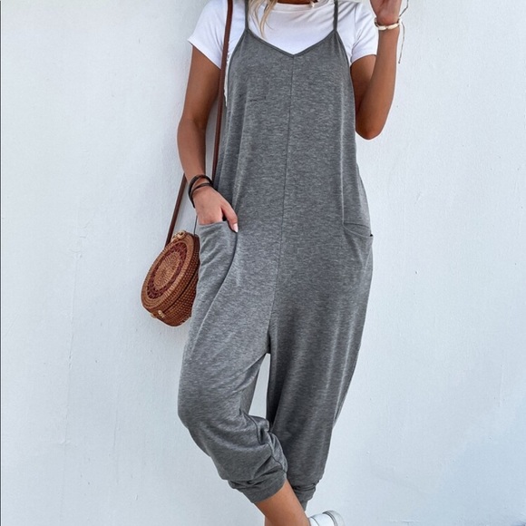 SHEIN Pants - Dual Pocket Cami Jumpsuit Without Tee